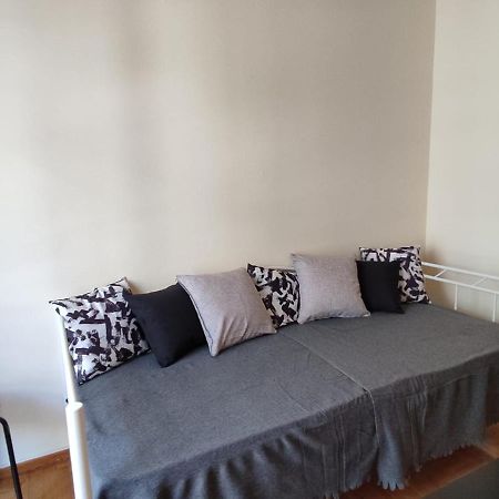 Pure Urban Premium Metro Agios Nikolaos Apartman Athén Kültér fotó